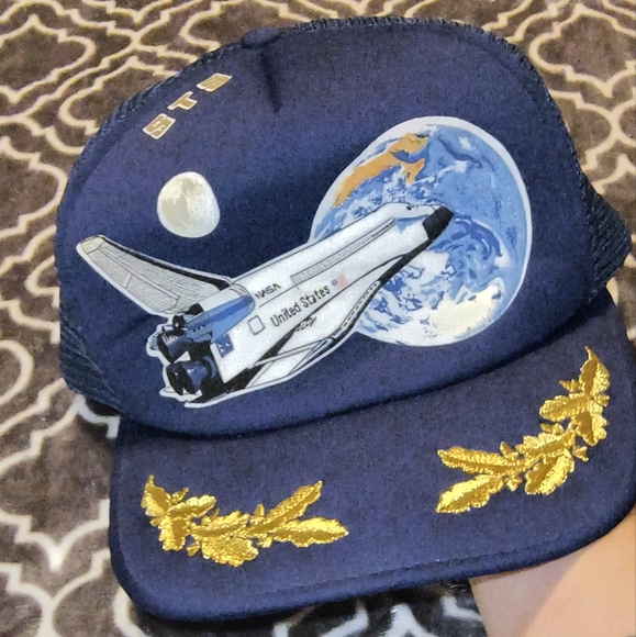 🚀☄️ VINTAGE STS SPACE SHUTTLE TRUCKER HAT - Picture 1 of 8